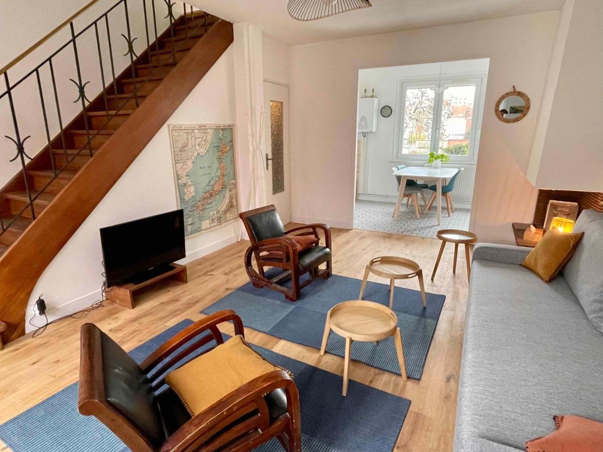La Chambre Jaune Maison Avec Grande Terrasse Et Garage Prive Villa Lila Exterior foto